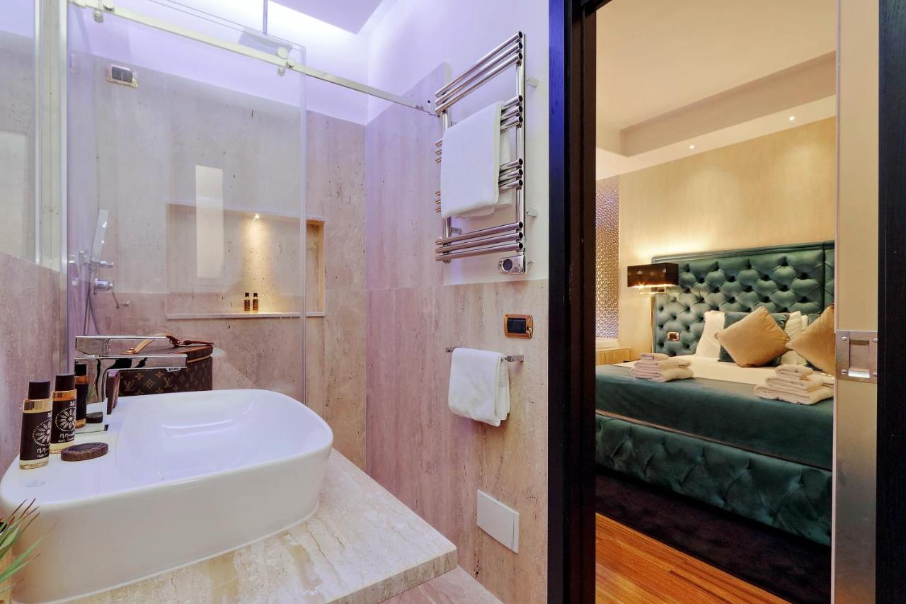 Spanish Hills Collection Luxury Suites & Jacuzzi Рим Екстер'єр фото