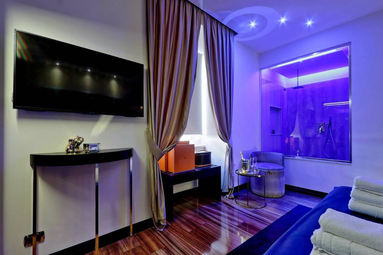 Spanish Hills Collection Luxury Suites & Jacuzzi Рим Екстер'єр фото